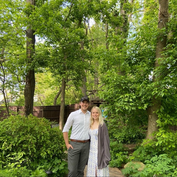 Meet your Posher, Abigail - Picture 1 of 1